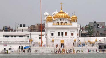 Amritsar Gurudwara Darshan Tour